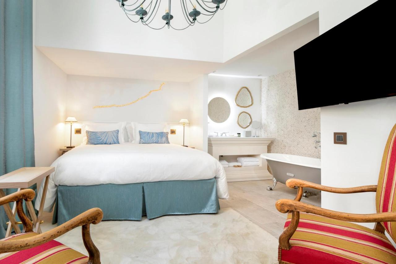 Grand Terrace Suite